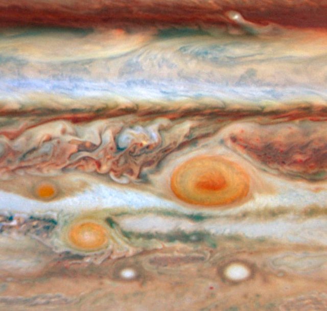 jupiter-red-spot.jpg