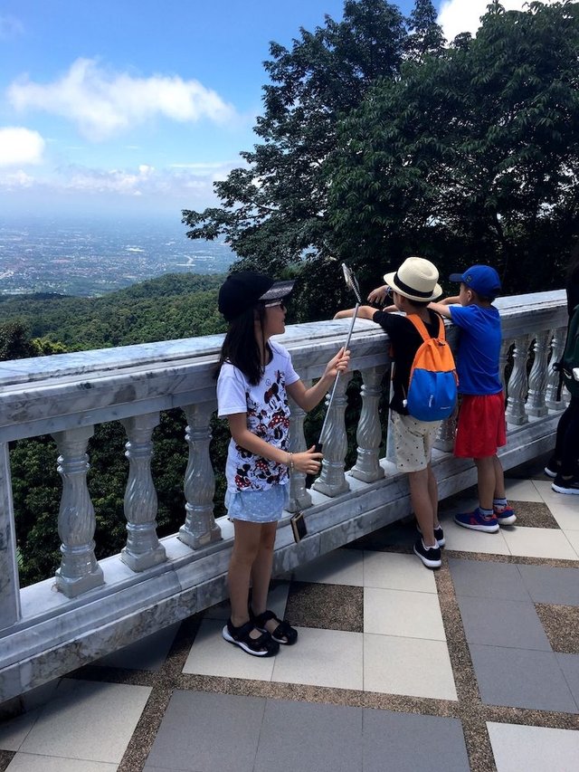 Wat Doi Suthep Chiang Mai Thailand 23.jpg