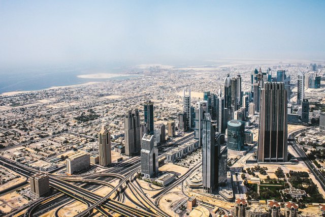 Dubai from the Burj Khalifa.jpg