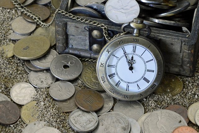 pocket-watch-1637393_1280.jpg