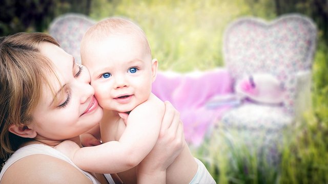 mothers-day-background-3389671_960_720.jpg