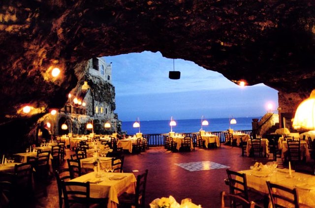 Cave Restaurant In Italy is The Most Romantic Place In the World (10).jpg