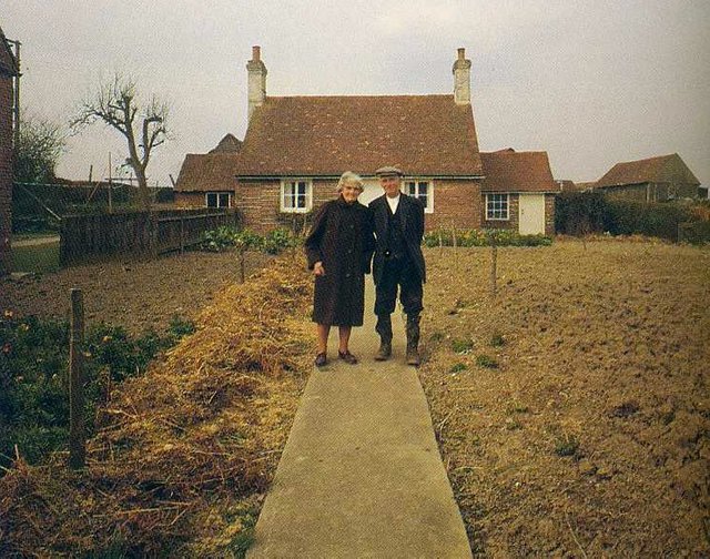 Couple-05.jpg