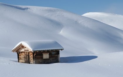 Snow house_2.jpg
