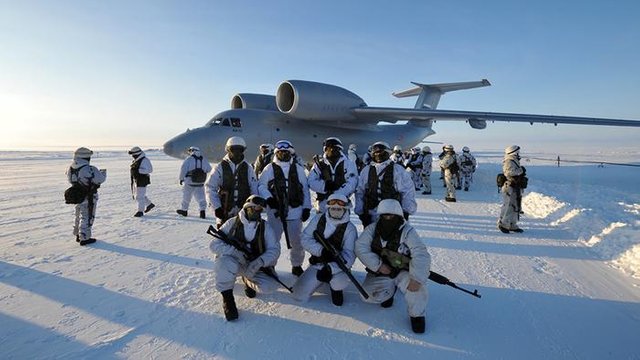 major-russia-arctic-military-exercise-ends-sowing-utter-bafflement-1426878394.jpg