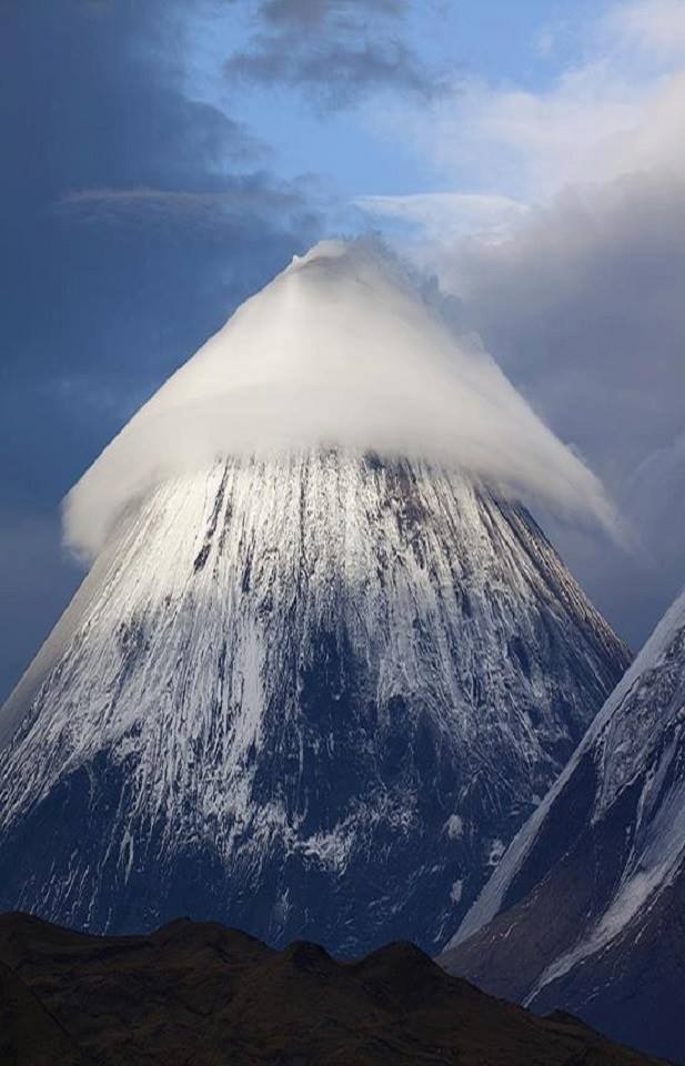 Lenticular Cloud over Klyuchevskaya Sopka Mountain, Russia.jpg