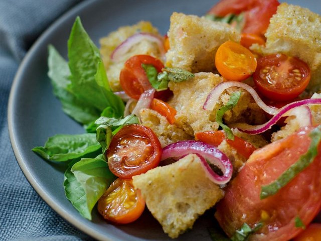 panzanella.jpg