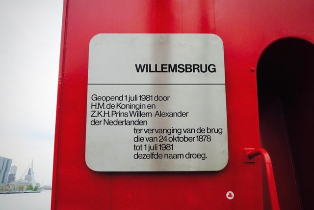 willemsbrug naambordje.jpg