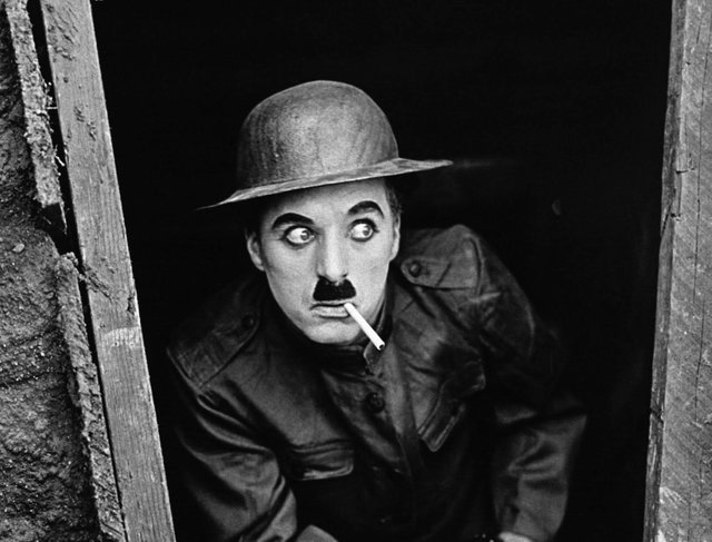 Charlie-Chaplin-5.jpg