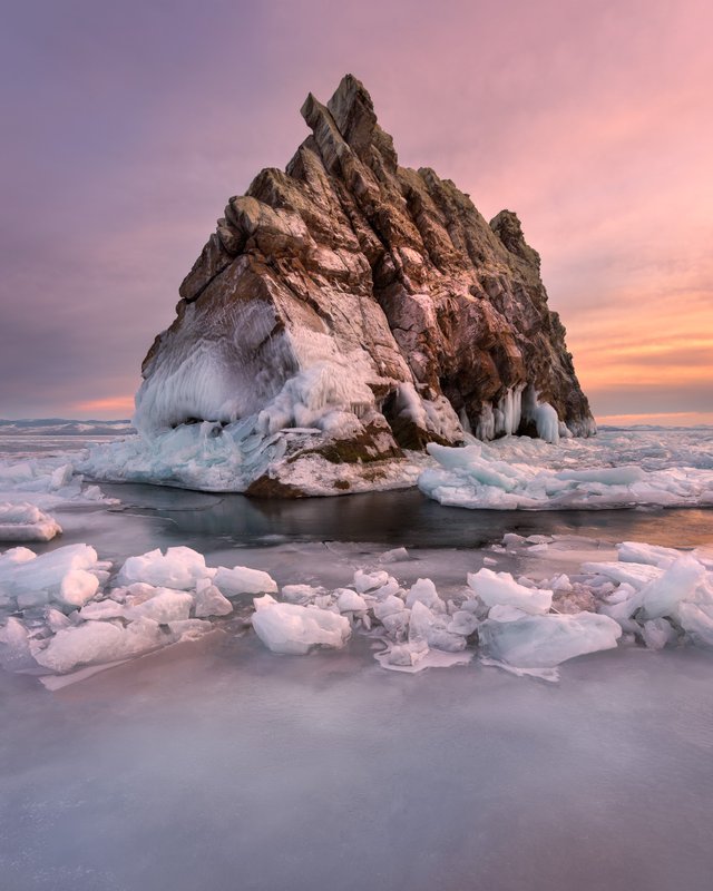 Isle-Elenka-in-the-Evening-Lake-Baikal-Russia.jpg