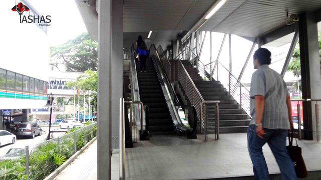 KualaLumpur Escalator.jpg