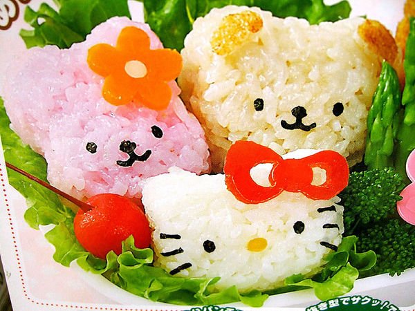 hello-kitty-and-friends-bento-564.jpg