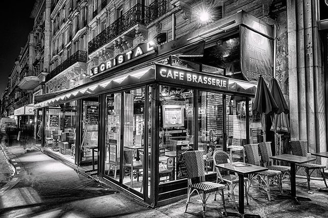 Paris-cafe.jpg