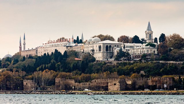 topkapi_palace-istanbul-1500x850.jpg