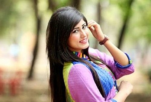 bangladeshi-tv-actress-safa-kabir-pic2.jpg