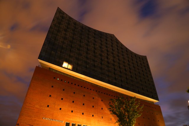 Elbphilharmonie Canon 6 D.jpg