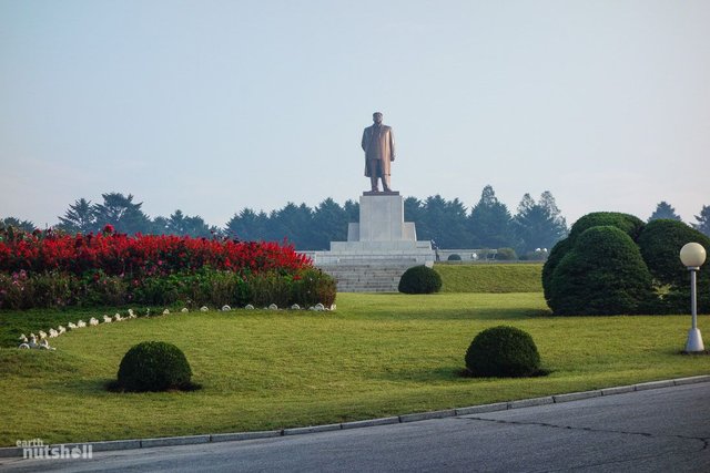 14-kaesong-kimilsung-janam-hill.jpg