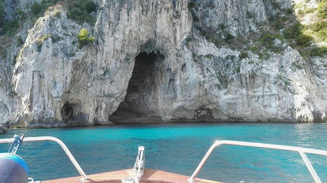 Grotto Blanco, Capri.jpg