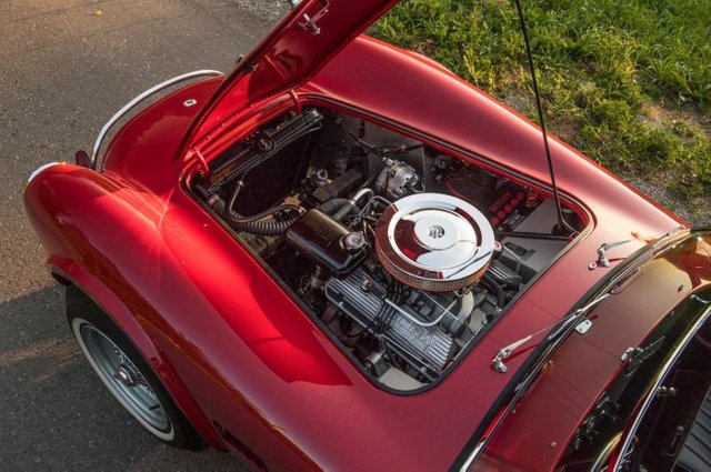 shelby-ac-cobra-289-12-740x491.jpg