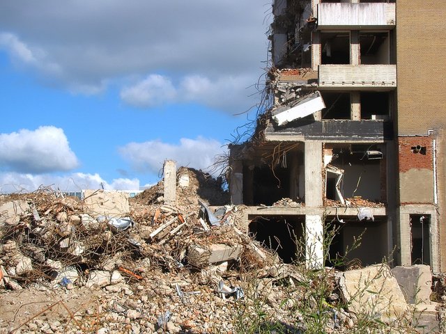 demolition-1776910_960_720.jpg