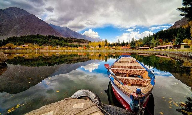 Shangrila resort Skardu 2.jpg