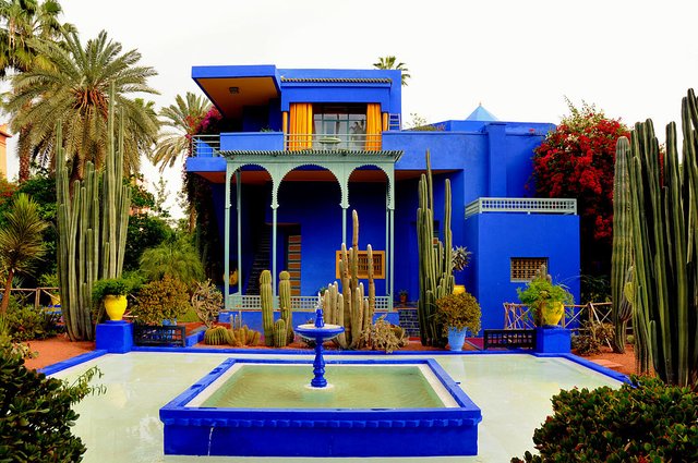 1024px-Le_jardin_de_majorelle_02.JPG