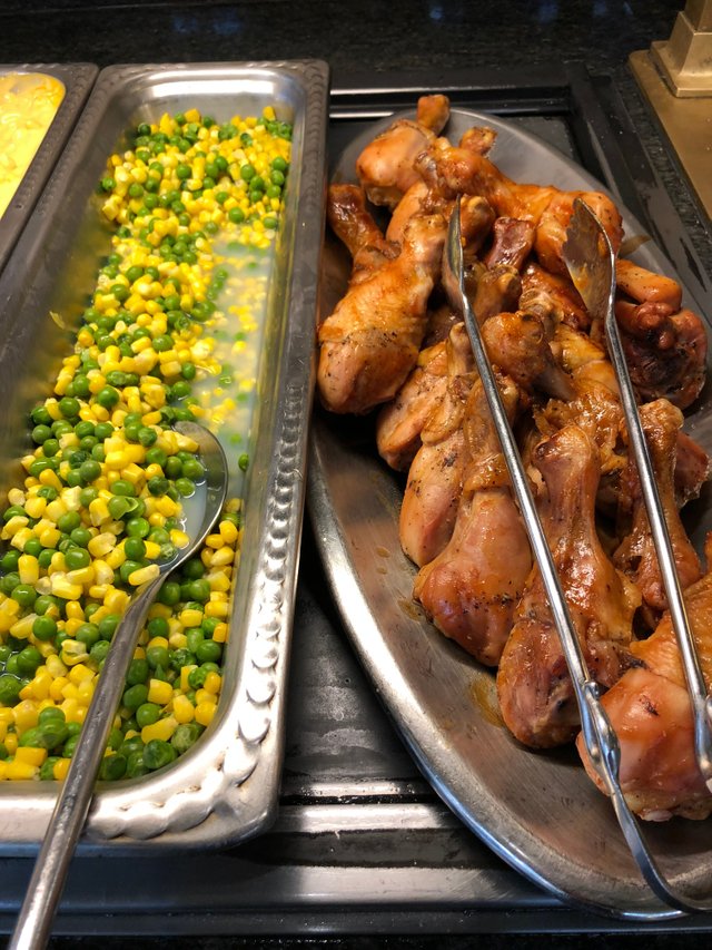 Vegetables and chicken Lunch Buffet in Walt Disney World at Crystal Palace!.jpg