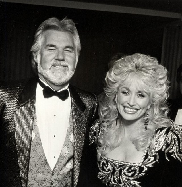 dolly parton kenny rogers.jpg