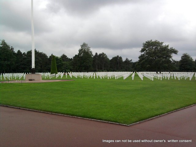 normandy area tour  8-15-2010 2-16-051.jpg