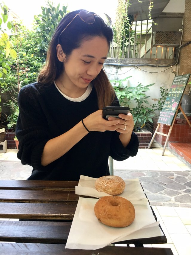 cinlin-steemit-donut-foodblogger.JPG