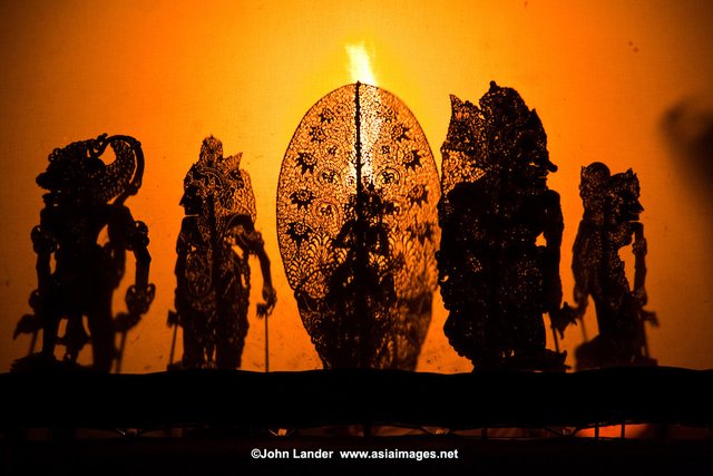 balinese-shadow-puppets-1.jpg