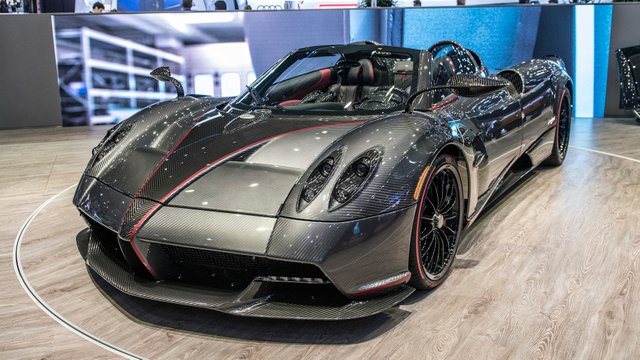 03-pagani-huayra-roadster-us-spec-geneva-1.jpg