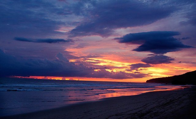 Playa-Grande-Sunset-Aug.12-L.jpg