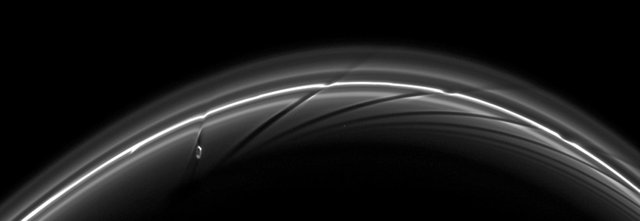 cassini5.jpg