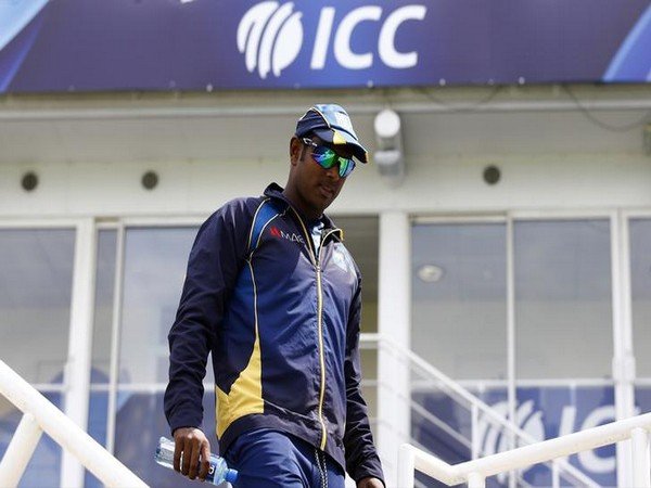 angelo-mathews1207.jpg