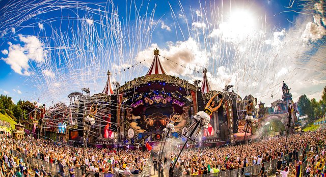 Tomorrowland-2017.jpg