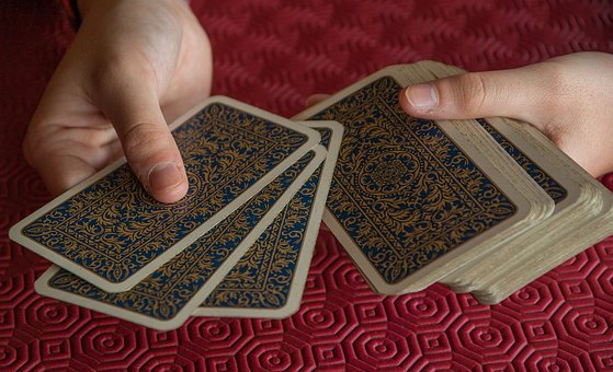 playing-cards-2205554__340.jpg