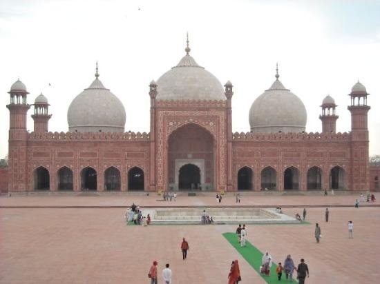 badshahi-mosque.jpg