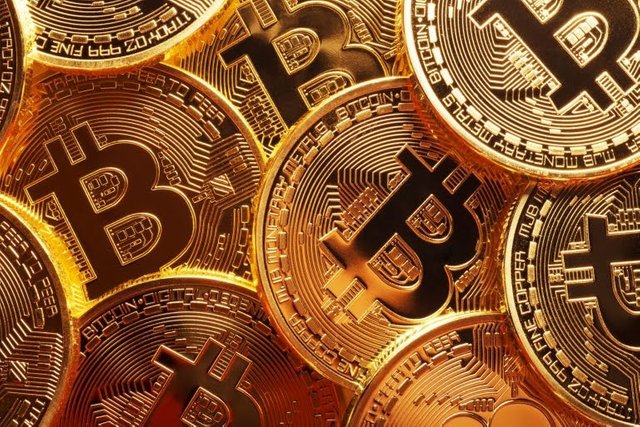 free-bitcoins-768x512.jpg