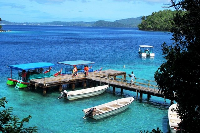 Taman-Laut-Rubiah-Sabang-Aceh-aero-nusantara.jpg