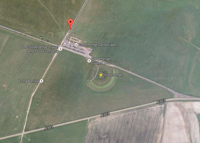 Place to park along dirt road right beside farmer's gate for free access to Stonehenge