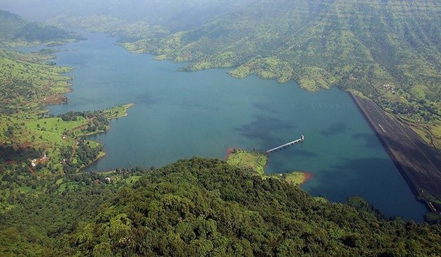 mahabaleshwar_kates_point_-kamalgad_trail_trek.jpg