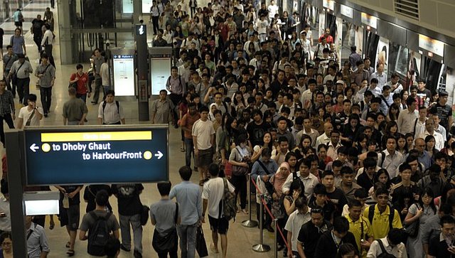 Singapore MRT.jpg