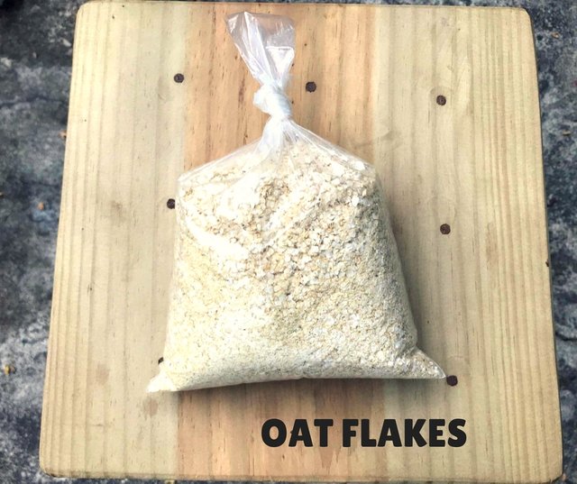 Oats flakes.jpg