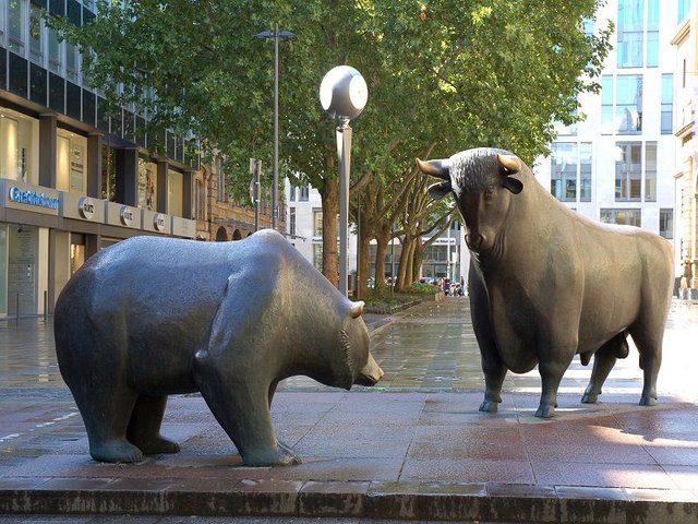 bear-bull-finance.jpg