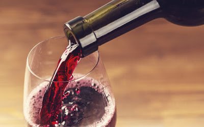 El vino tinto mata las células de cáncer de pulmón según un estudio científico.jpg