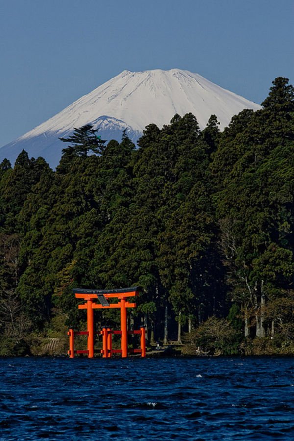 late-ashinoko-hakone-1030.jpg