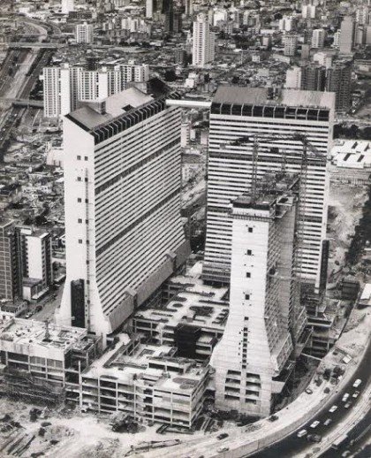 edificios residenciales del complejo parque central.jpg