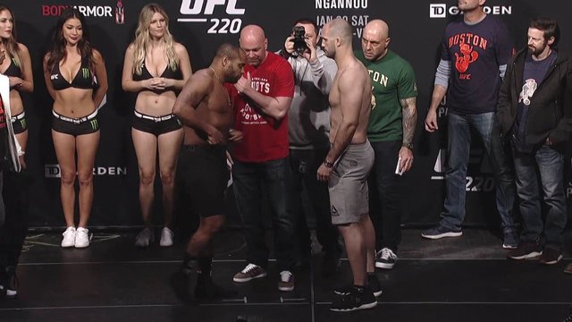 ufc.220.ppv.720p.hdtv.x264-verum.mkv_000433691.jpg