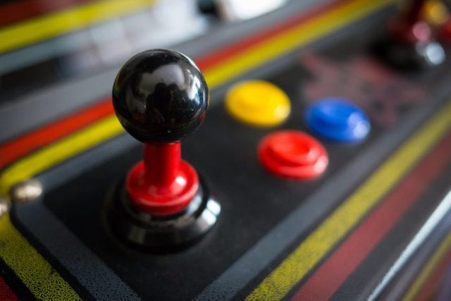game-maker-atari-is-planning-to-launch-its-own-cryptocurrency-696x464.jpg